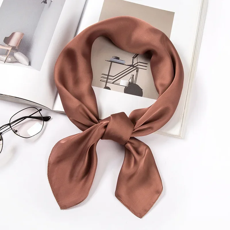 Satynowy szalik damski 70cm je – Women Accessories In Wholesale recenzja i cena