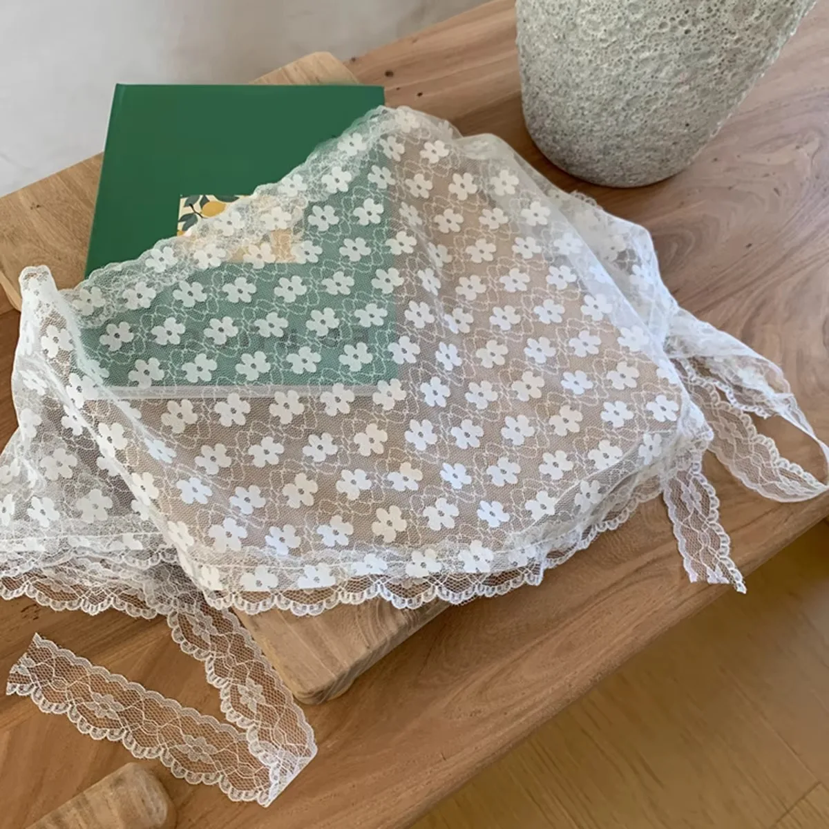 Elegancki koronkowy szal na sz – Women Accessories Shop Design recenzja i cena