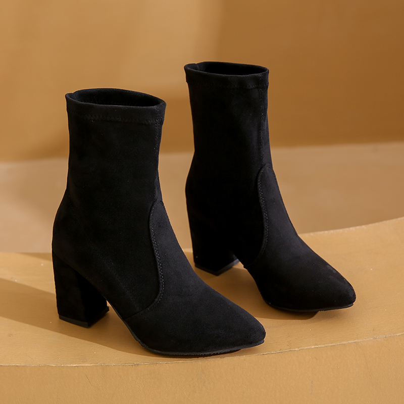 Zimowe, modne botki na grubym  – Women'S Ankle Accessories recenzja i cena