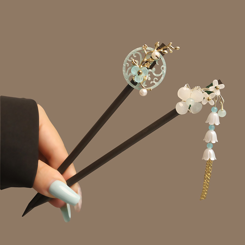 Kwiatowe Frędzle Perłowe Szpil – Women Accessories For Hand recenzja i cena